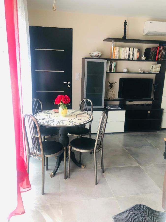 T2 Aile De Villa Et Spa-Jacuzzi Prive Et Illimite Et Plateau D'Acceuil Offert! Camps-la-Source Buitenkant foto
